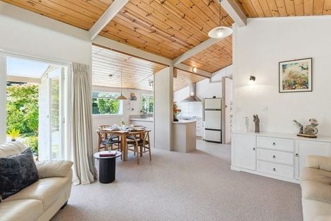 Photo of property in 12 Kowhai Grove, Waikanae, 5036
