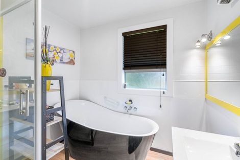 Photo of property in 19 White Street, Newfield, Invercargill, 9812