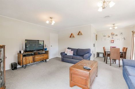 Photo of property in 1/13 Redwing Street, Browns Bay, Auckland, 0630