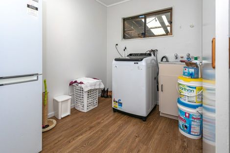 Photo of property in 5 Kauri Place, Tairua, 3508