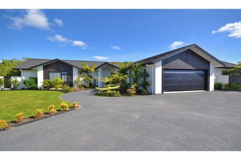 Photo of property in 10 Cochrane Drive, Kerikeri, 0230