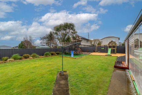 Photo of property in 16 Cargill Street, Waikiwi, Invercargill, 9810