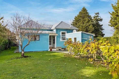 Photo of property in 24 Edward Street, Waimate, 7924