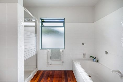 Photo of property in 40 Lonely Track Road, Redvale, Auckland, 0632