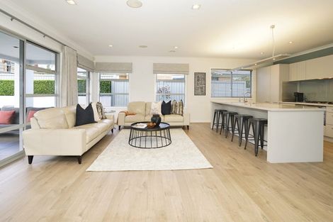 Photo of property in 9 Callard Place, Riverlea, Hamilton, 3216