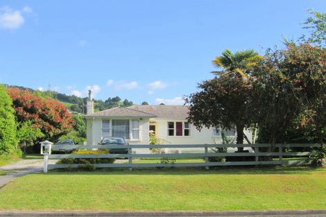 Photo of property in 23 Taumarunui Street, Taumarunui, 3920