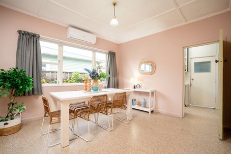 Photo of property in 25 Argentine Avenue, Miramar, Wellington, 6022