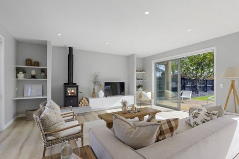 Photo of property in 73 Paparoa Street, Papanui, Christchurch, 8053