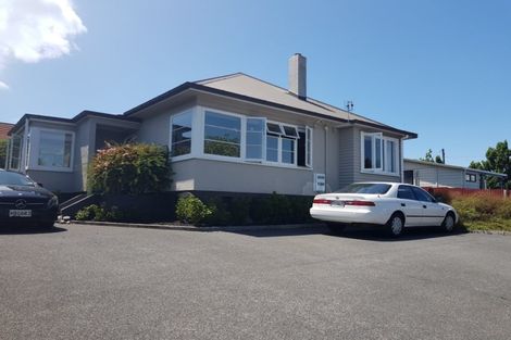 Photo of property in 1/156 Lake Road, Belmont, Auckland, 0622
