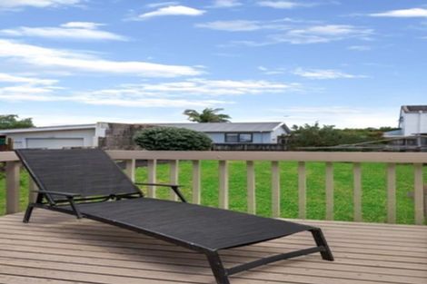 Photo of property in 206 Te Atatu Road, Te Atatu South, Auckland, 0610