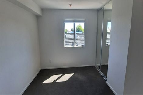 Photo of property in Amuri Park Apartments, 8/280 Bealey Avenue, Christchurch Central, Christchurch, 8013