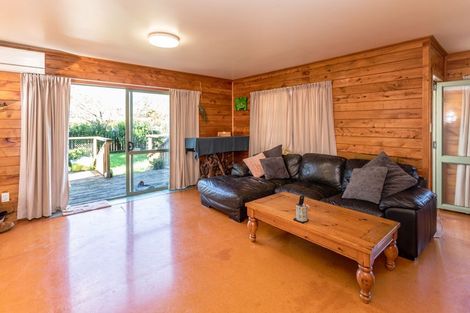 Photo of property in 185 Hauraki Road, Coromandel, 3506