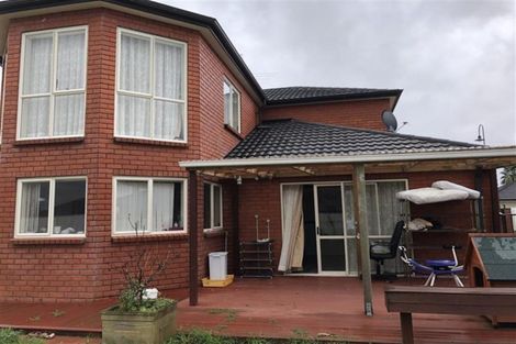 Photo of property in 13 Belcoo Crescent, East Tamaki, Auckland, 2013