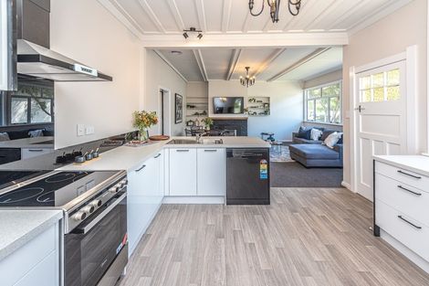 Photo of property in 8 Mason Terrace, Gonville, Whanganui, 4501