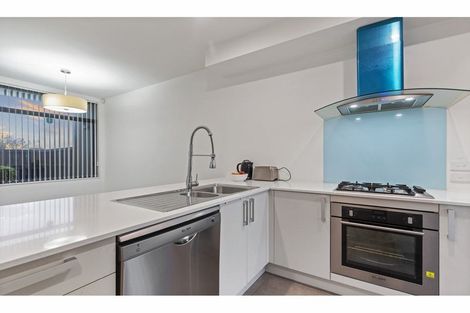 Photo of property in 49 Battalion Drive, Papakura, 2110