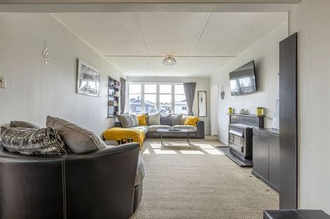 Photo of property in 34 Clyde Crescent, Roslyn, Palmerston North, 4414