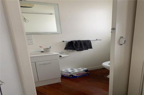 Photo of property in 6 Maratahu Street, Westown, New Plymouth, 4310