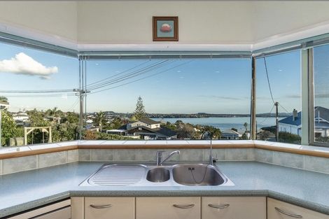 Photo of property in 9 Mariposa Crescent, Birkenhead, Auckland, 0626