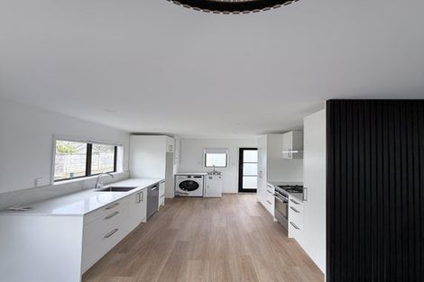 Photo of property in 17b Elliot Street, Riverhead, 0820