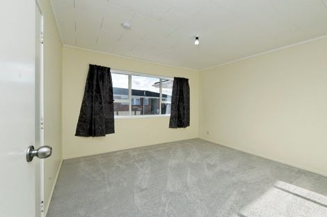 Photo of property in 307 Triangle Road, Massey, Auckland, 0614