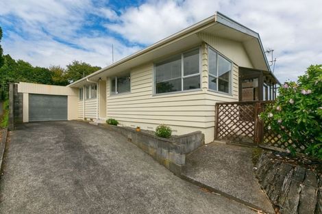 Photo of property in 45 Cumberland Street, Merrilands, New Plymouth, 4312