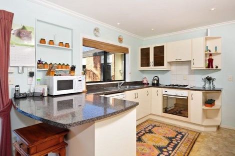 Photo of property in 114 Sandwich Road, St Andrews, Hamilton, 3200