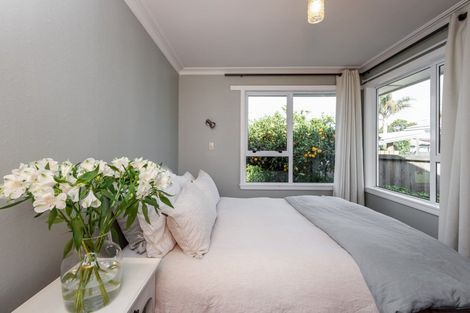 Photo of property in 3 Read Crescent, Clive, 4102