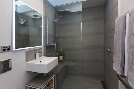 Photo of property in 12 Harry Ell Drive, Cashmere, Christchurch, 8022