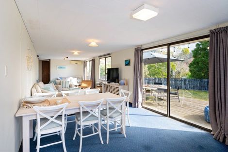 Photo of property in 8a Airini Road, Waimarama, 4294