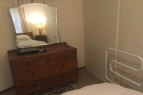 Photo of property in 2 Geoffrey Road, Torbay, Auckland, 0630