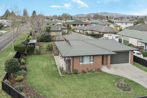 Photo of property in 100 Burns Street, Leamington, Cambridge, 3432