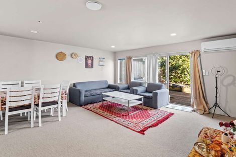 Photo of property in 50a Arawa Street, New Lynn, Auckland, 0600