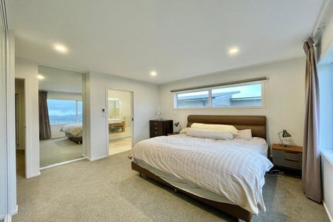 Photo of property in 11 Hislop Way, Johnsonville, Wellington, 6037