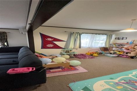 Photo of property in 4 Pohutukawa Place, Ellerslie, Auckland, 1051