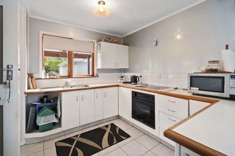 Photo of property in 12 Koraenui Street, Mangaweka, 4797