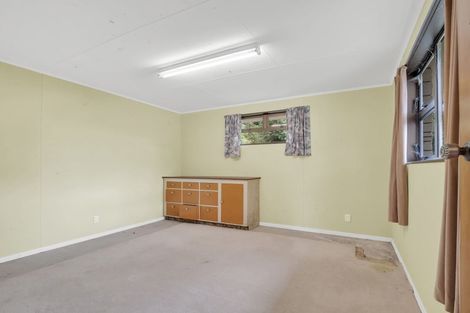 Photo of property in 10 Pollen Street, Woodville, 4920