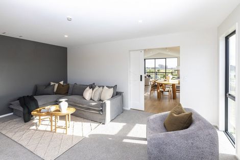 Photo of property in 100 Skibbereen Drive, Halswell, 8025