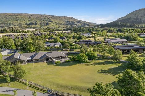 Photo of property in 6/71 Cardrona Valley Road, Wanaka, 9382