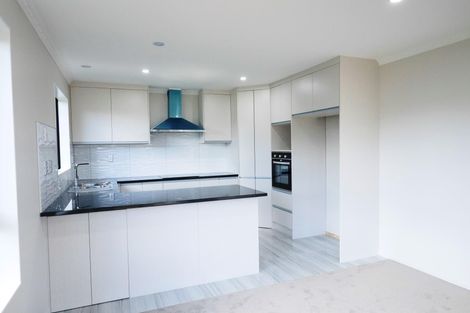 Photo of property in 11a Oxford Road, Manurewa, Auckland, 2102