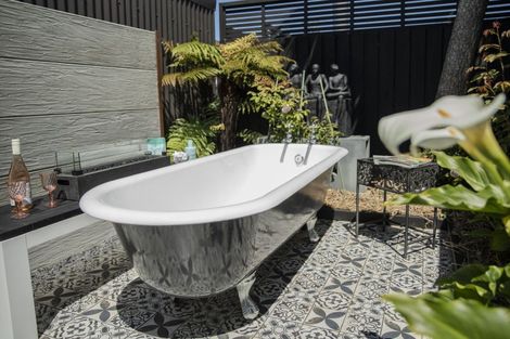 Photo of property in 26 Cambridge Street, Kensington, Timaru, 7910