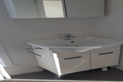 Photo of property in 390-392 Jackson Street, Petone, Lower Hutt, 5012