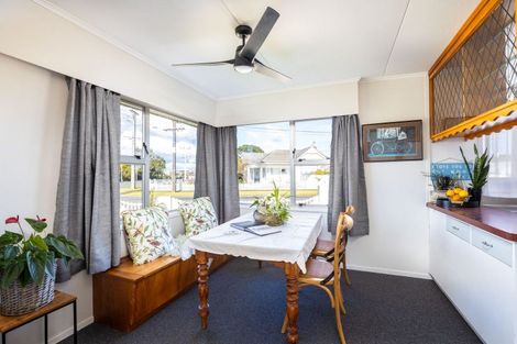 Photo of property in 13 Nelson Street, Waitara, 4320