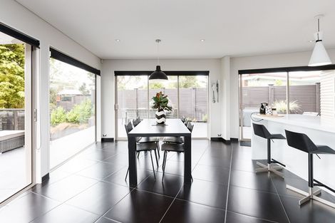 Photo of property in 25 Trent Avenue, Hokowhitu, Palmerston North, 4410