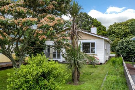 Photo of property in 125 Govett Avenue, Frankleigh Park, New Plymouth, 4310
