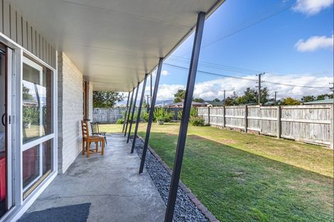 Photo of property in 27 Weraroa Road, Levin, 5510