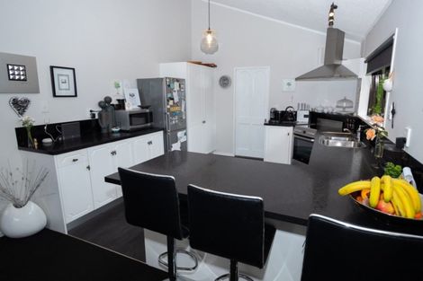 Photo of property in 21 Waikato Esplanade, Ngaruawahia, 3720