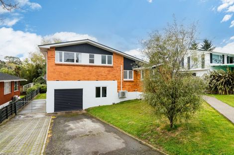 Photo of property in 7 Kinmont Crescent, Kinmont Park, Mosgiel, 9024