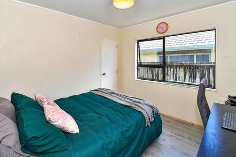 Photo of property in 121a Clevedon Road, Papakura, 2110