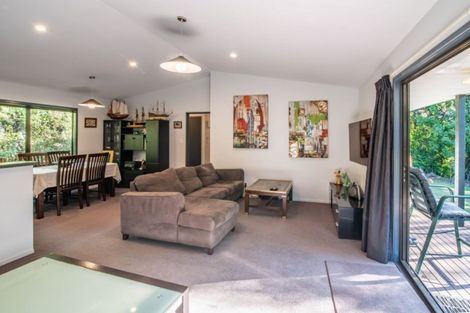 Photo of property in 13 Kowhai Grove, Akaroa, 7520