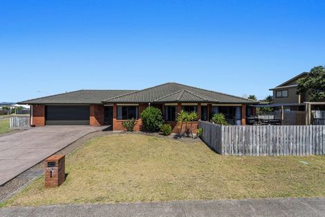 Photo of property in 1 Rangitukehu Street, Ohope, 3121
